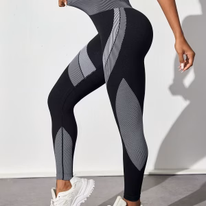 Women's Seamless Yoga Leggings Tummy Control High Waist Soft Stretchy Breathable Scrunch Butt Lifting Gym Workout Pants